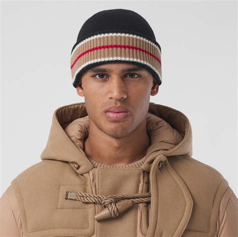 Reversible Icon Stripe Cashmere Cotton Beanie in Black/camel